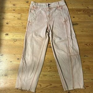 We The Free Pink Jeans Baggy‎ High Waisted Tapered Leg Raw Hems 28 Free people